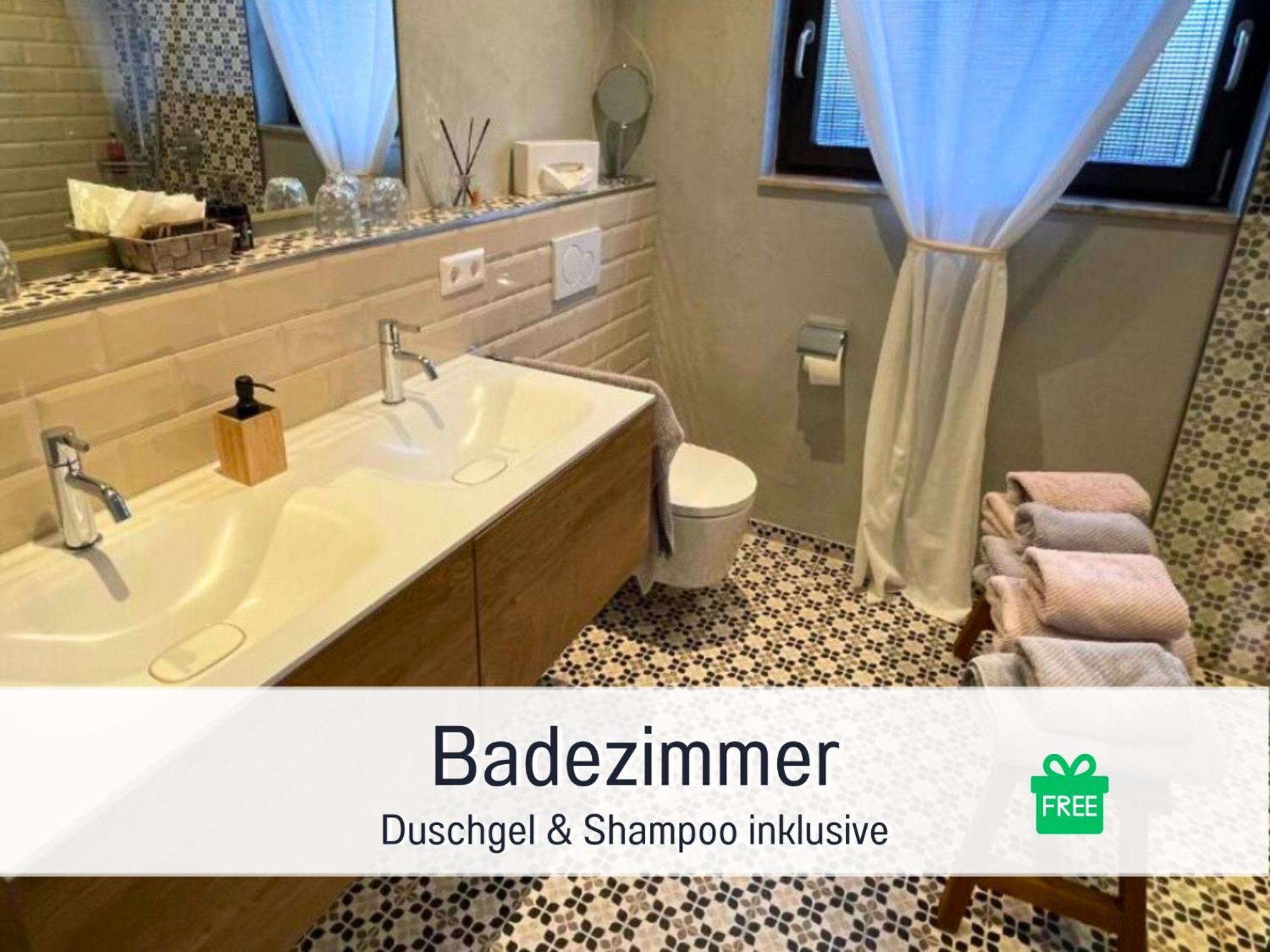 Sonnenterrasse - 3 Schlafzimmer, Whirlpool & Alpenblick - Perfekt Fuer Romantik Oder Familienurlaub Mit Kind , Hund Willkommen By Ferienwohnenamsee - 위버링겐 외부 사진